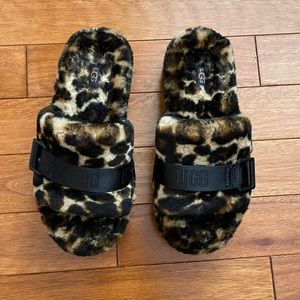 Ugg Fluffita Slipper NWOT
